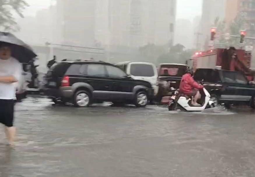 沈阳暴雨红警